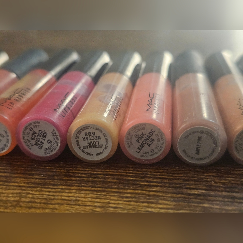 MAC Lipglass Collection – Rare, LE, and Discontinued Shades – Bundle Discount - Picture 9 of 12
